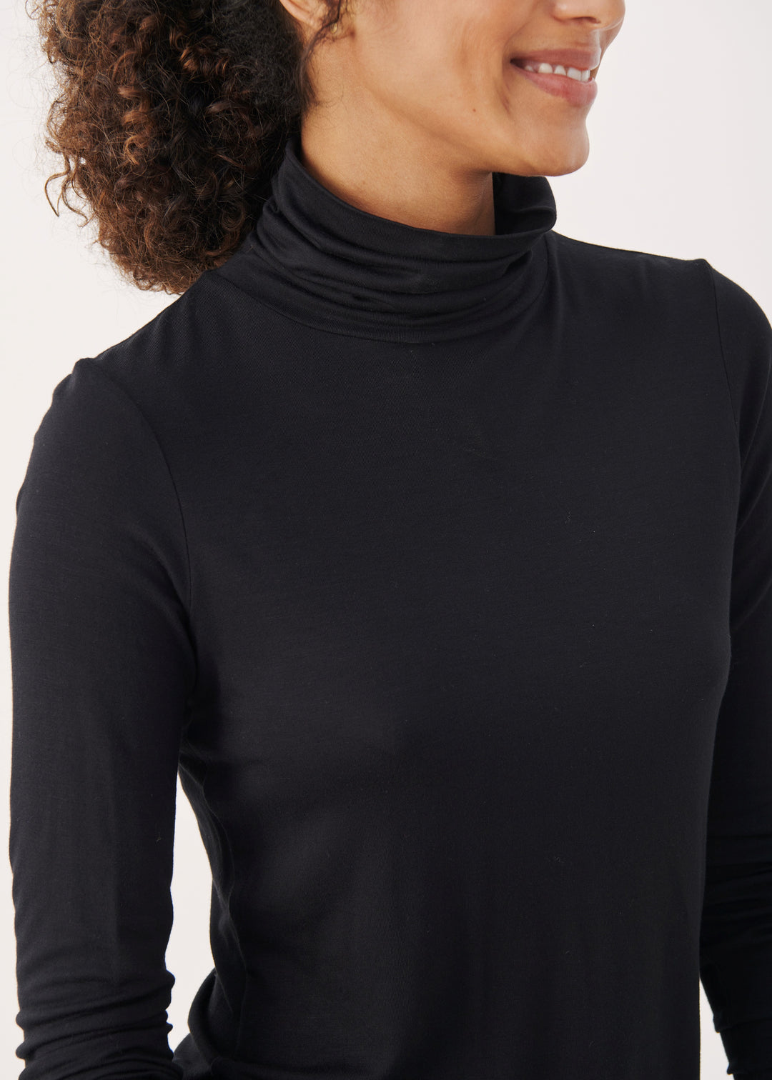 Part Two - Efinas Basic Turtleneck