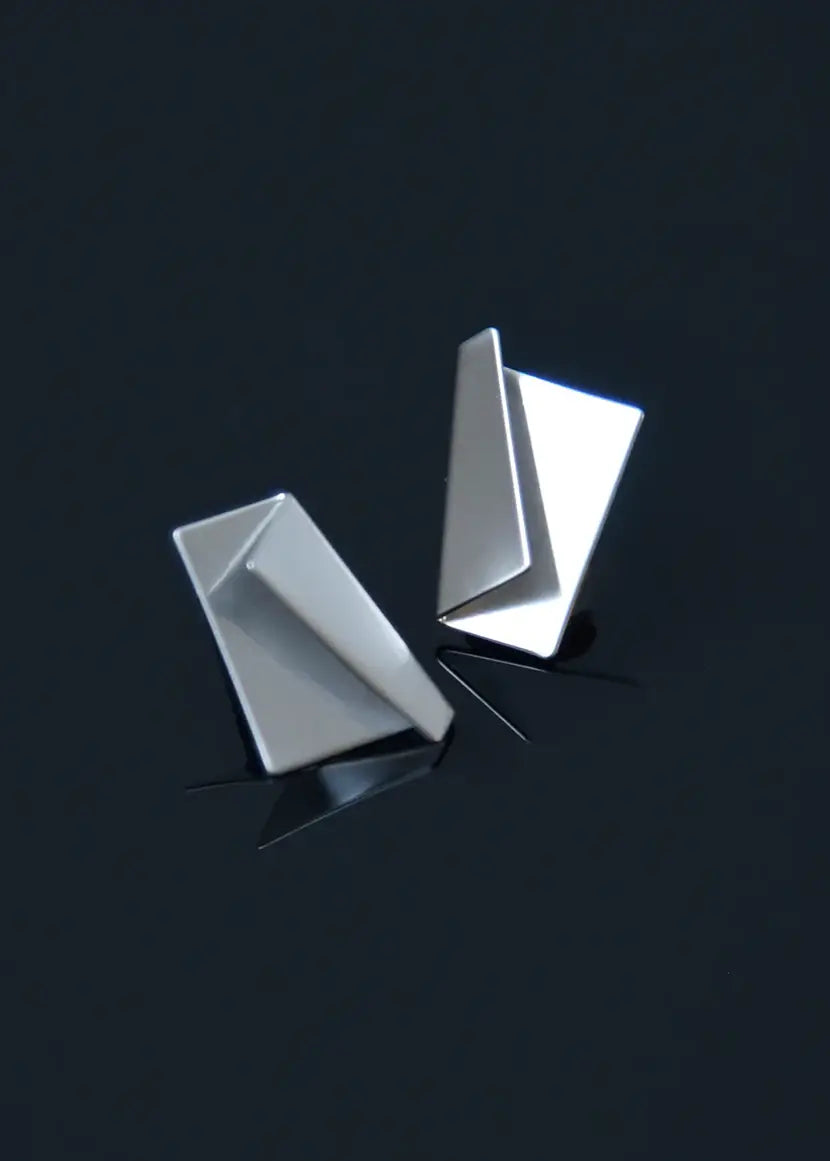 Pursuits - Neo Ear Studs