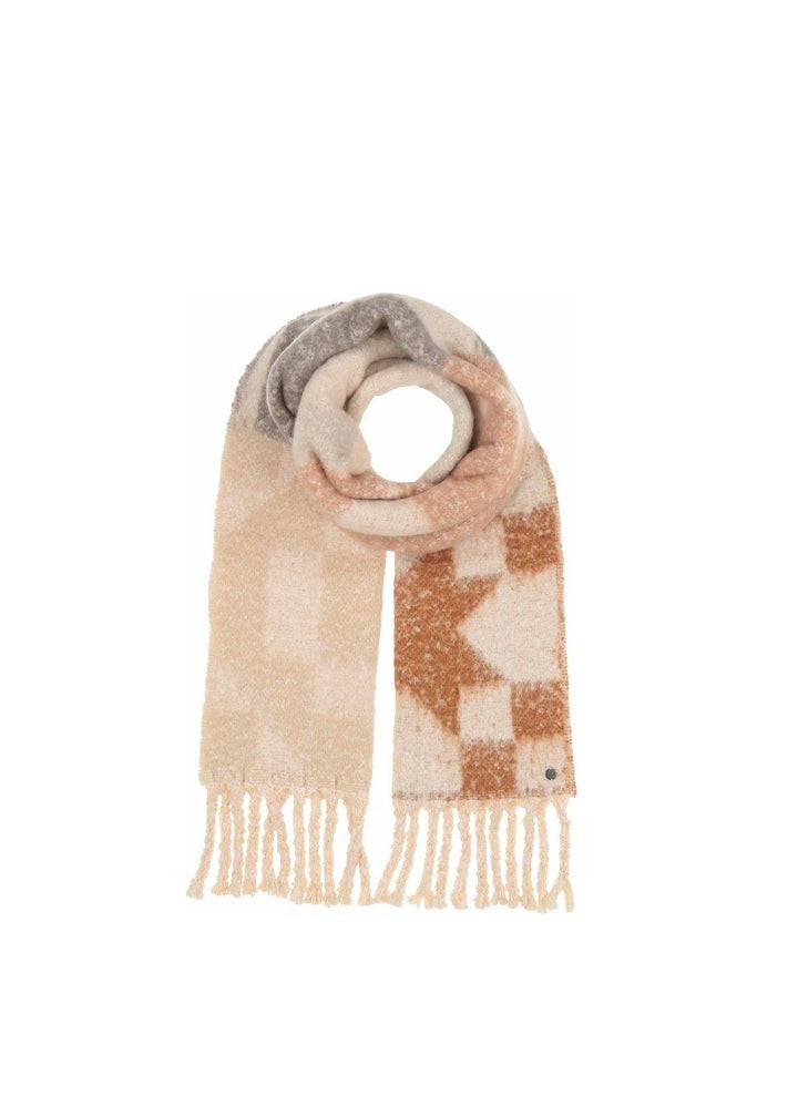 V Fraas - Twisted Fringe Fluffy Love Scarf