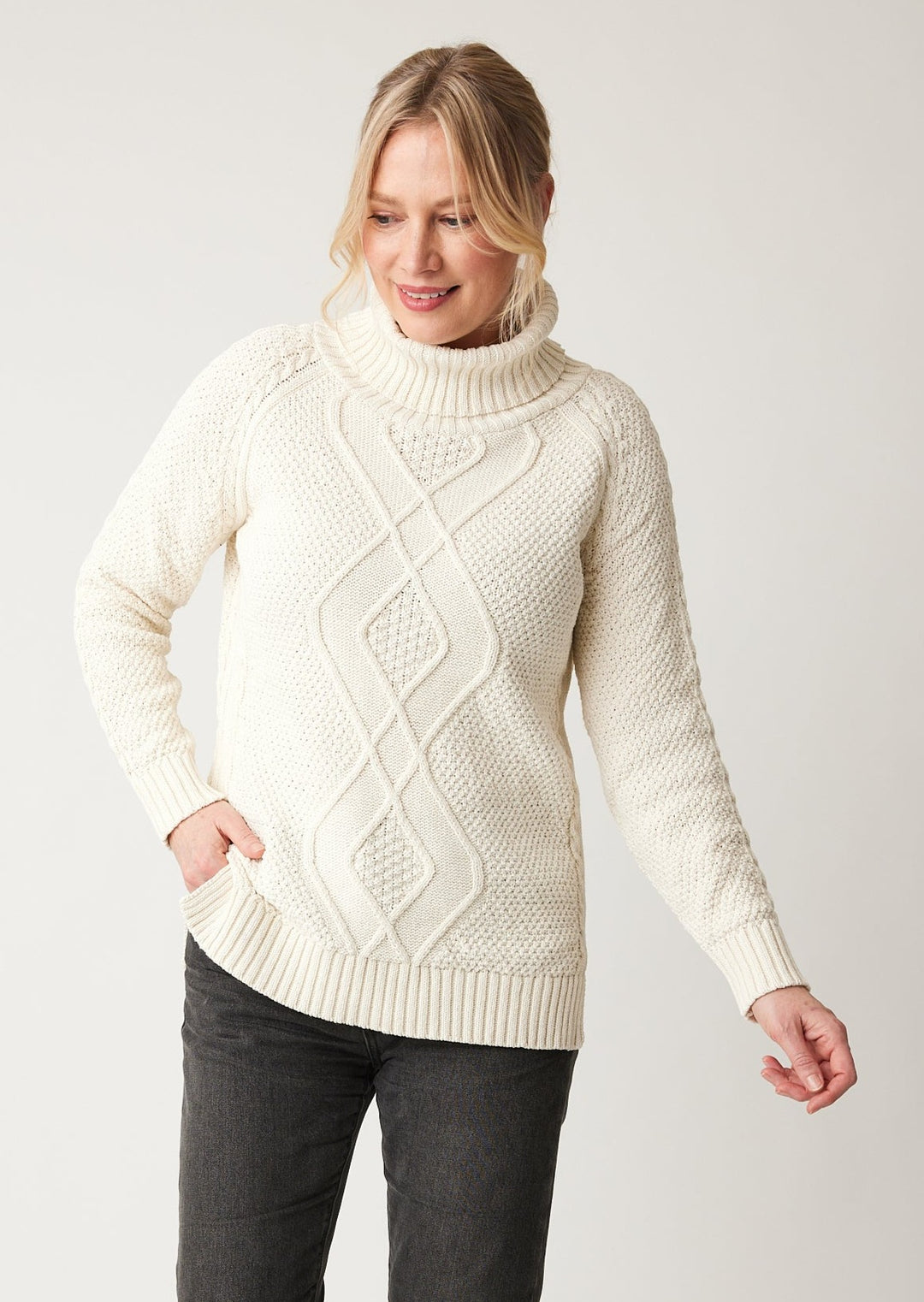 Cotton Country - Dylan T-Neck Sweater