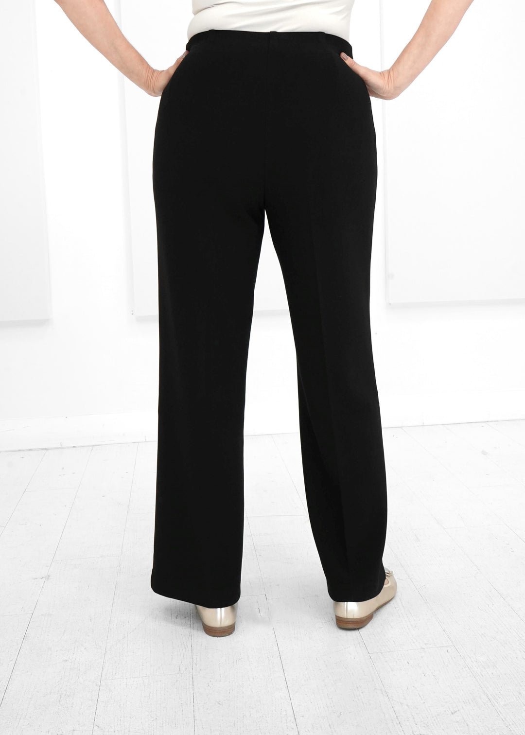 Lisette - Jolie Crepe Wide Leg Pant