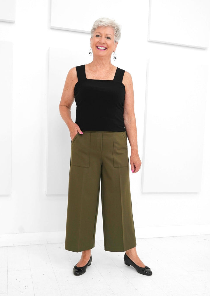 Joseph Ribkoff - Heavy Knit Pull-On Culotte Pants