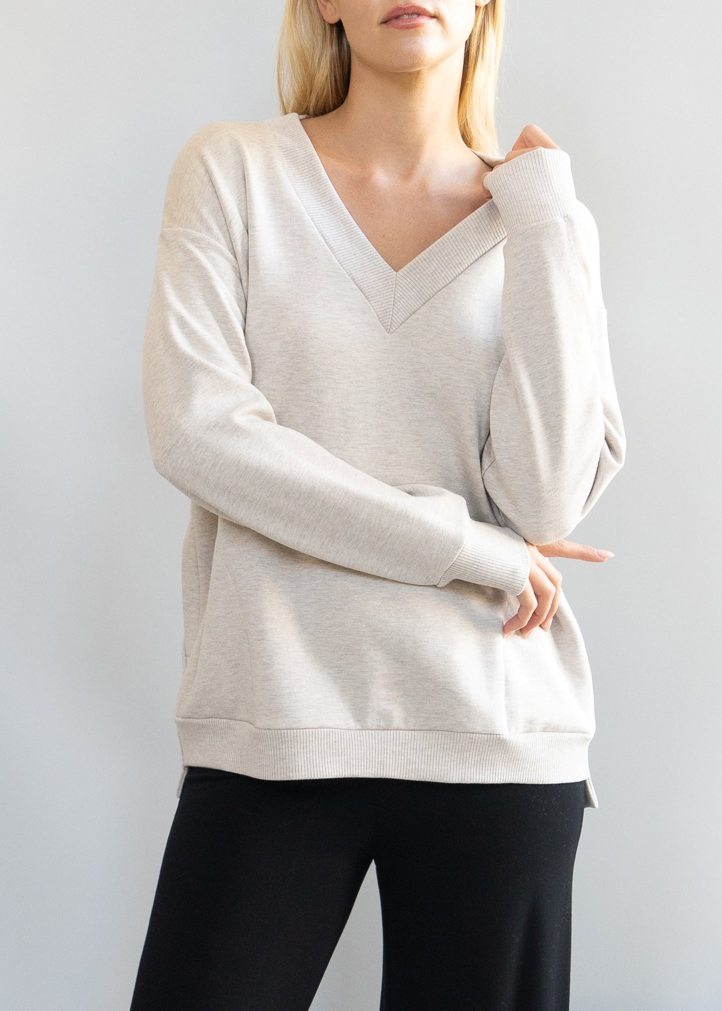 Capote - V-neck Pullover