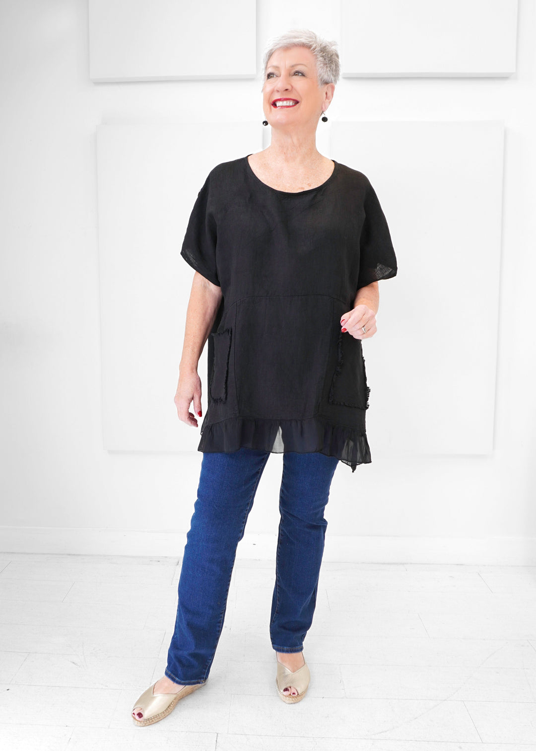 Catherine Lillywhite's - Linen Ruffle Edge Tee