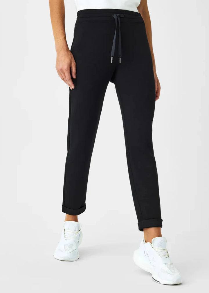 Spanx - AirEssentials Tapered Pant