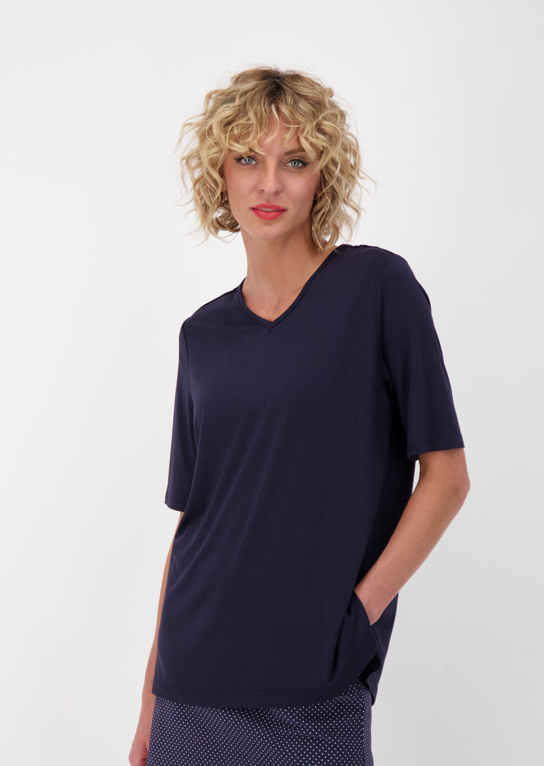 spanner essentials vneck tunic