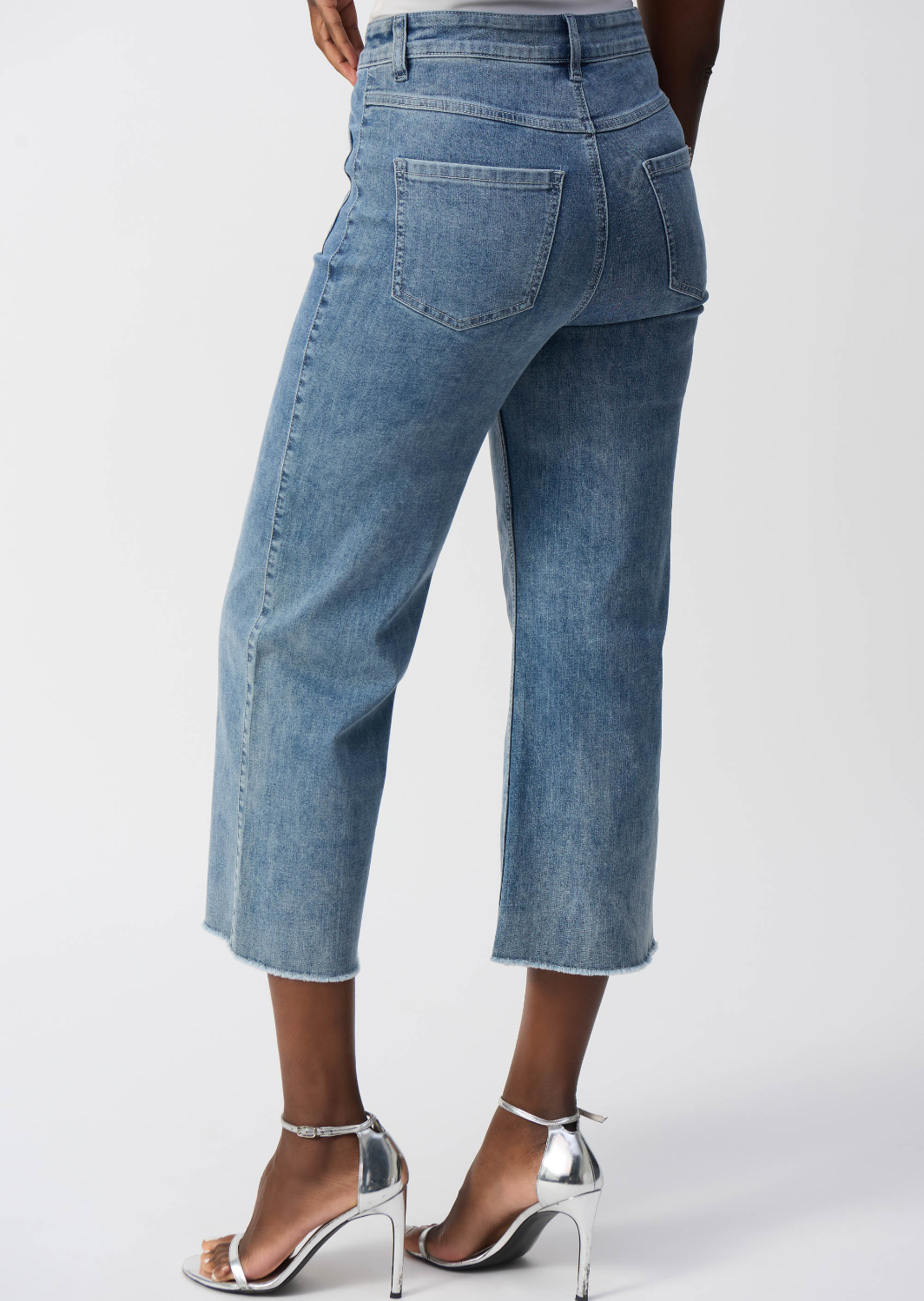 Joseph Ribkoff - Culotte Jeans With Embellished Front Seam